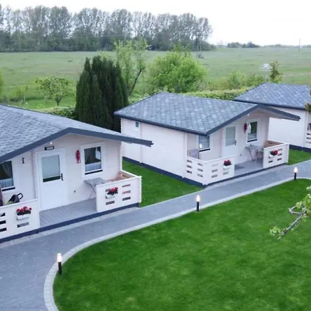 Cottage, * Ustronie Morskie